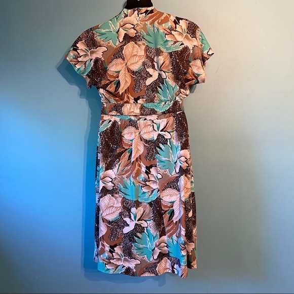 Vintage  D’allairds Hawaiian‎ dress - Picture 5 of 9